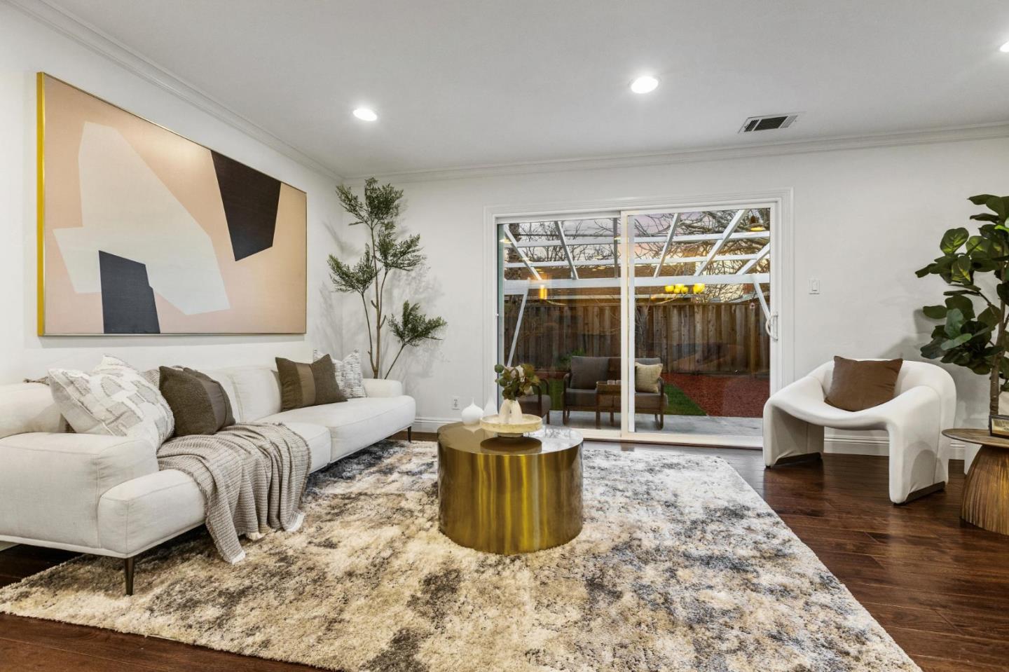 Detail Gallery Image 11 of 103 For 1592 Willowmont Ave, San Jose,  CA 95118 - 4 Beds | 2 Baths