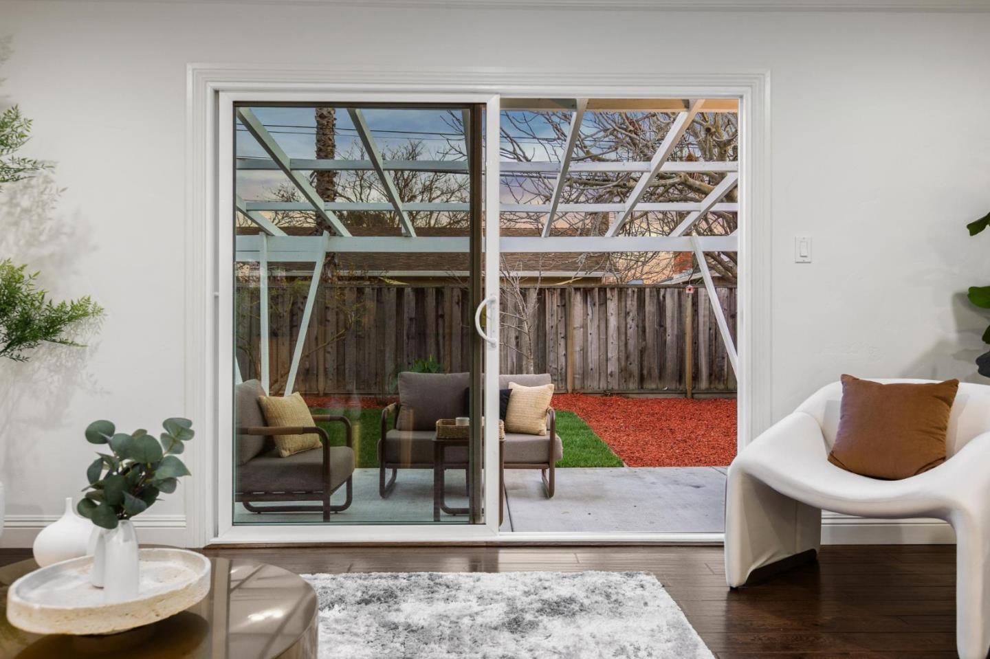 Detail Gallery Image 12 of 103 For 1592 Willowmont Ave, San Jose,  CA 95118 - 4 Beds | 2 Baths