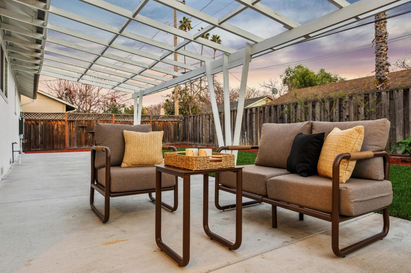 Detail Gallery Image 18 of 103 For 1592 Willowmont Ave, San Jose,  CA 95118 - 4 Beds | 2 Baths