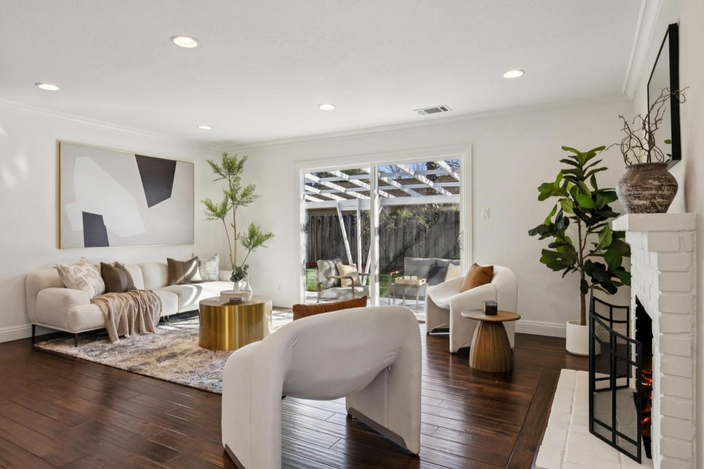 Detail Gallery Image 37 of 103 For 1592 Willowmont Ave, San Jose,  CA 95118 - 4 Beds | 2 Baths