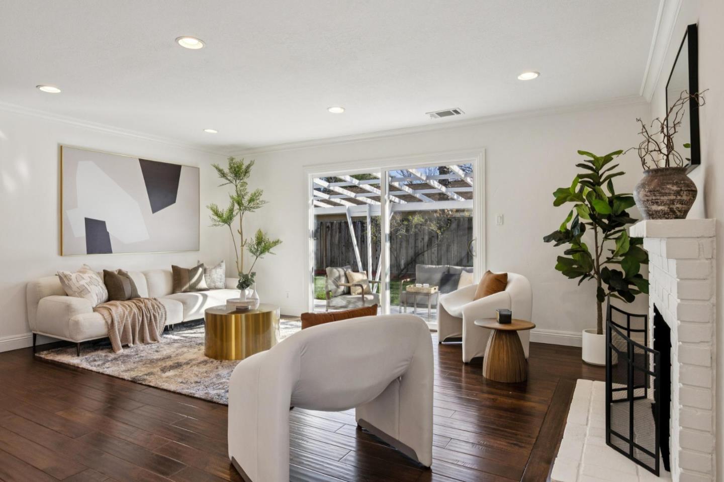 Detail Gallery Image 38 of 103 For 1592 Willowmont Ave, San Jose,  CA 95118 - 4 Beds | 2 Baths