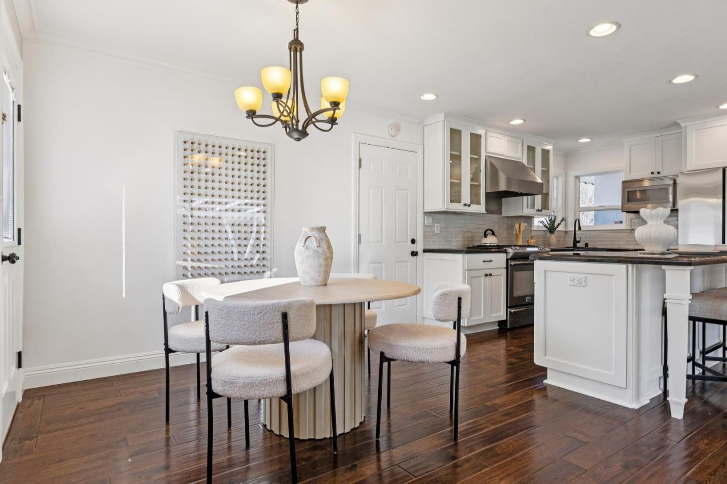 Detail Gallery Image 53 of 103 For 1592 Willowmont Ave, San Jose,  CA 95118 - 4 Beds | 2 Baths