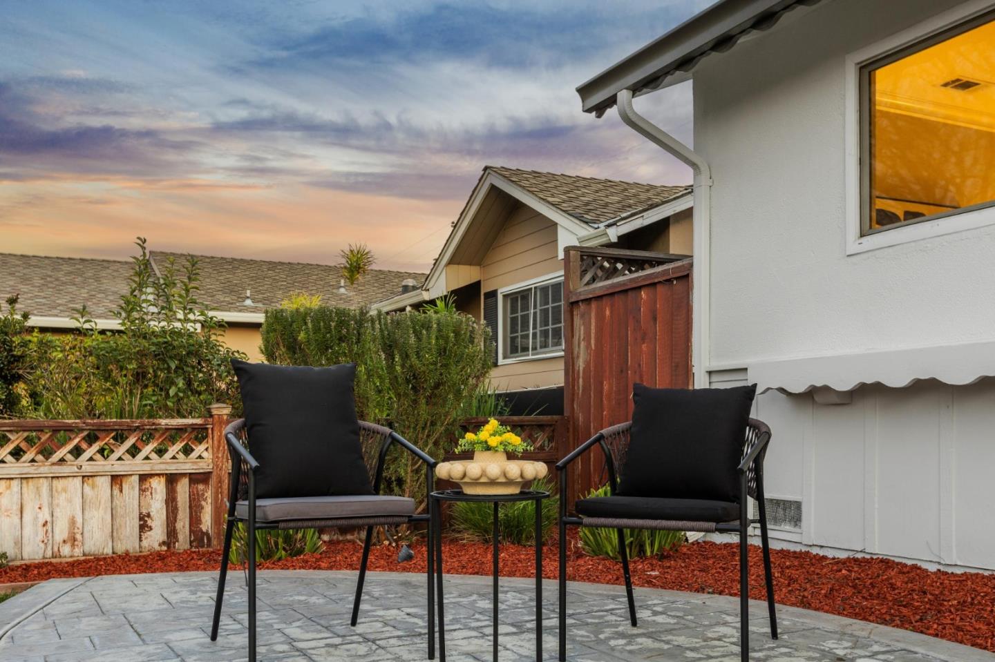 Detail Gallery Image 6 of 103 For 1592 Willowmont Ave, San Jose,  CA 95118 - 4 Beds | 2 Baths