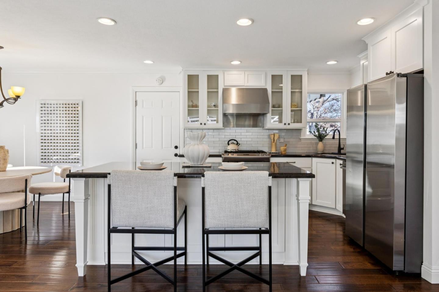 Detail Gallery Image 62 of 103 For 1592 Willowmont Ave, San Jose,  CA 95118 - 4 Beds | 2 Baths