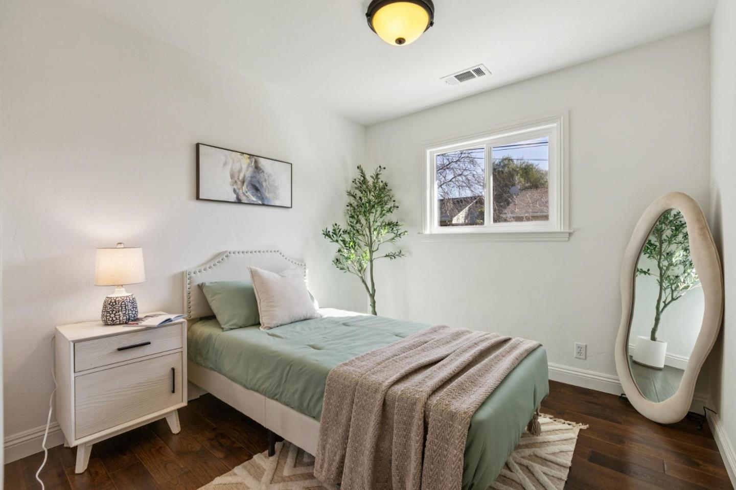 Detail Gallery Image 78 of 103 For 1592 Willowmont Ave, San Jose,  CA 95118 - 4 Beds | 2 Baths