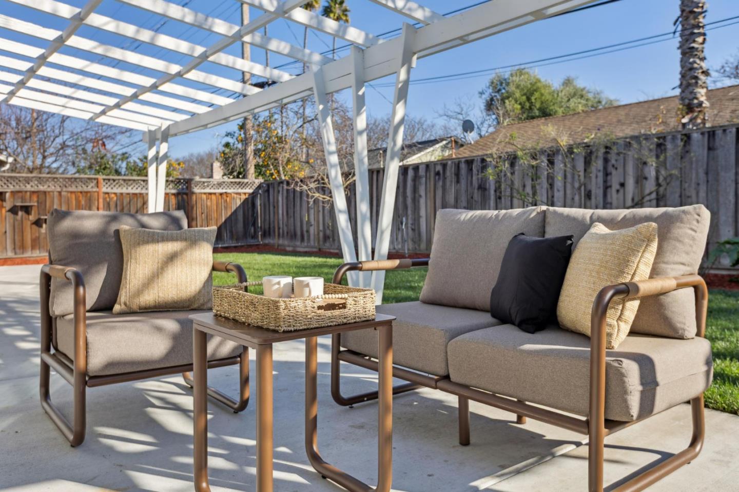 Detail Gallery Image 90 of 103 For 1592 Willowmont Ave, San Jose,  CA 95118 - 4 Beds | 2 Baths