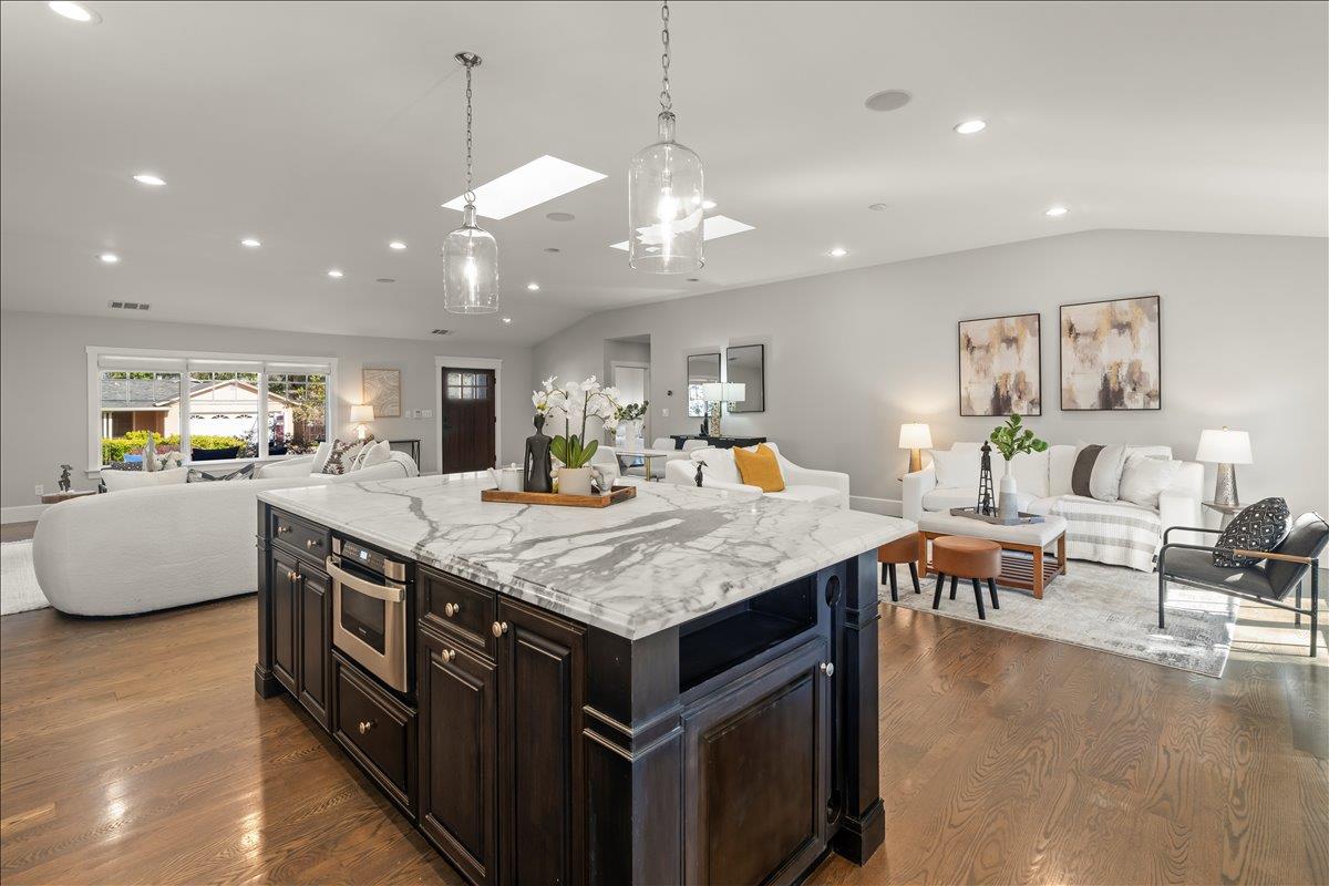 Detail Gallery Image 20 of 46 For 21 Euclid Ave, Los Gatos,  CA 95030 - 4 Beds | 2/1 Baths