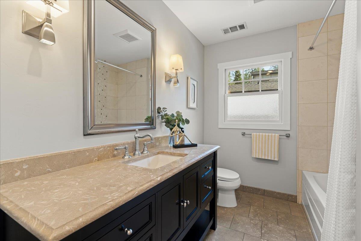 Detail Gallery Image 25 of 46 For 21 Euclid Ave, Los Gatos,  CA 95030 - 4 Beds | 2/1 Baths