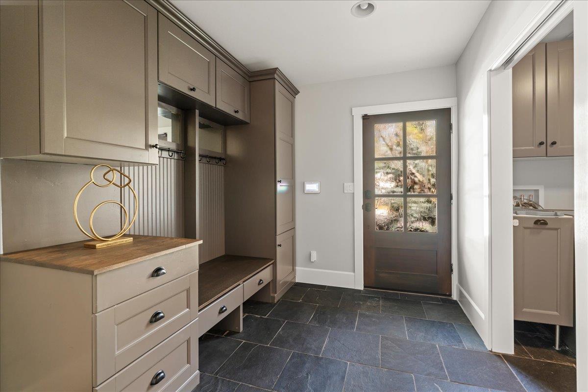 Detail Gallery Image 33 of 46 For 21 Euclid Ave, Los Gatos,  CA 95030 - 4 Beds | 2/1 Baths