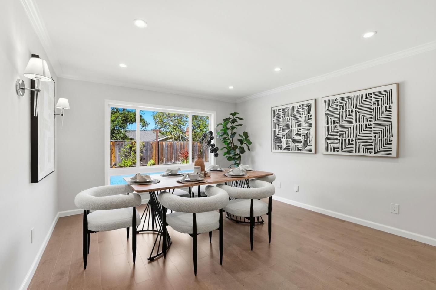 Detail Gallery Image 19 of 47 For 165 Carlow Ct, Sunnyvale,  CA 94087 - 4 Beds | 2 Baths