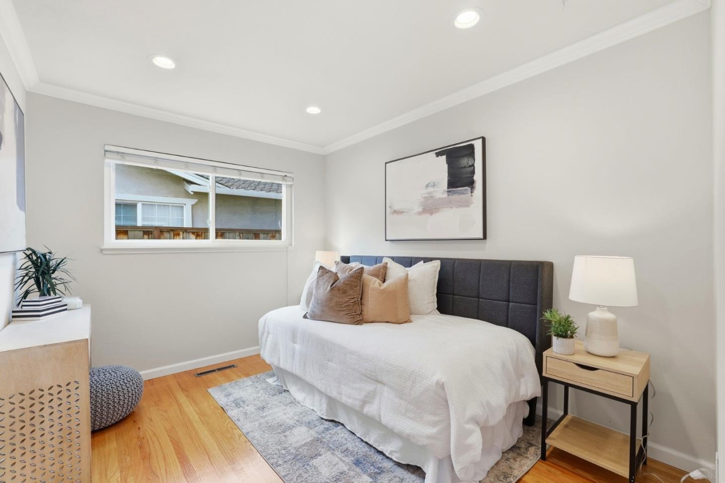 Detail Gallery Image 29 of 47 For 165 Carlow Ct, Sunnyvale,  CA 94087 - 4 Beds | 2 Baths