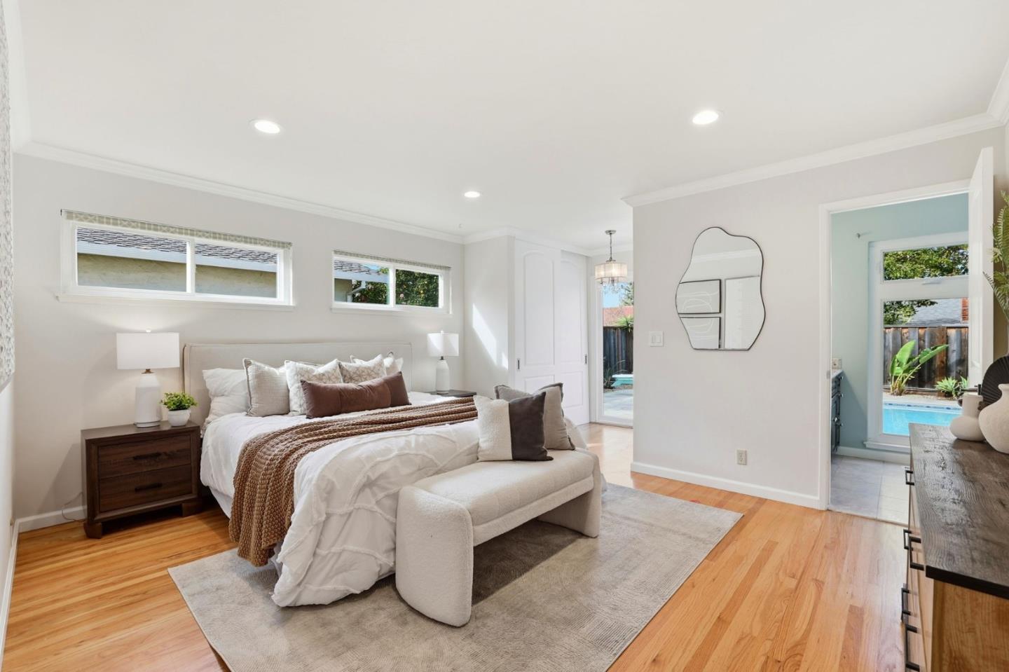 Detail Gallery Image 32 of 47 For 165 Carlow Ct, Sunnyvale,  CA 94087 - 4 Beds | 2 Baths