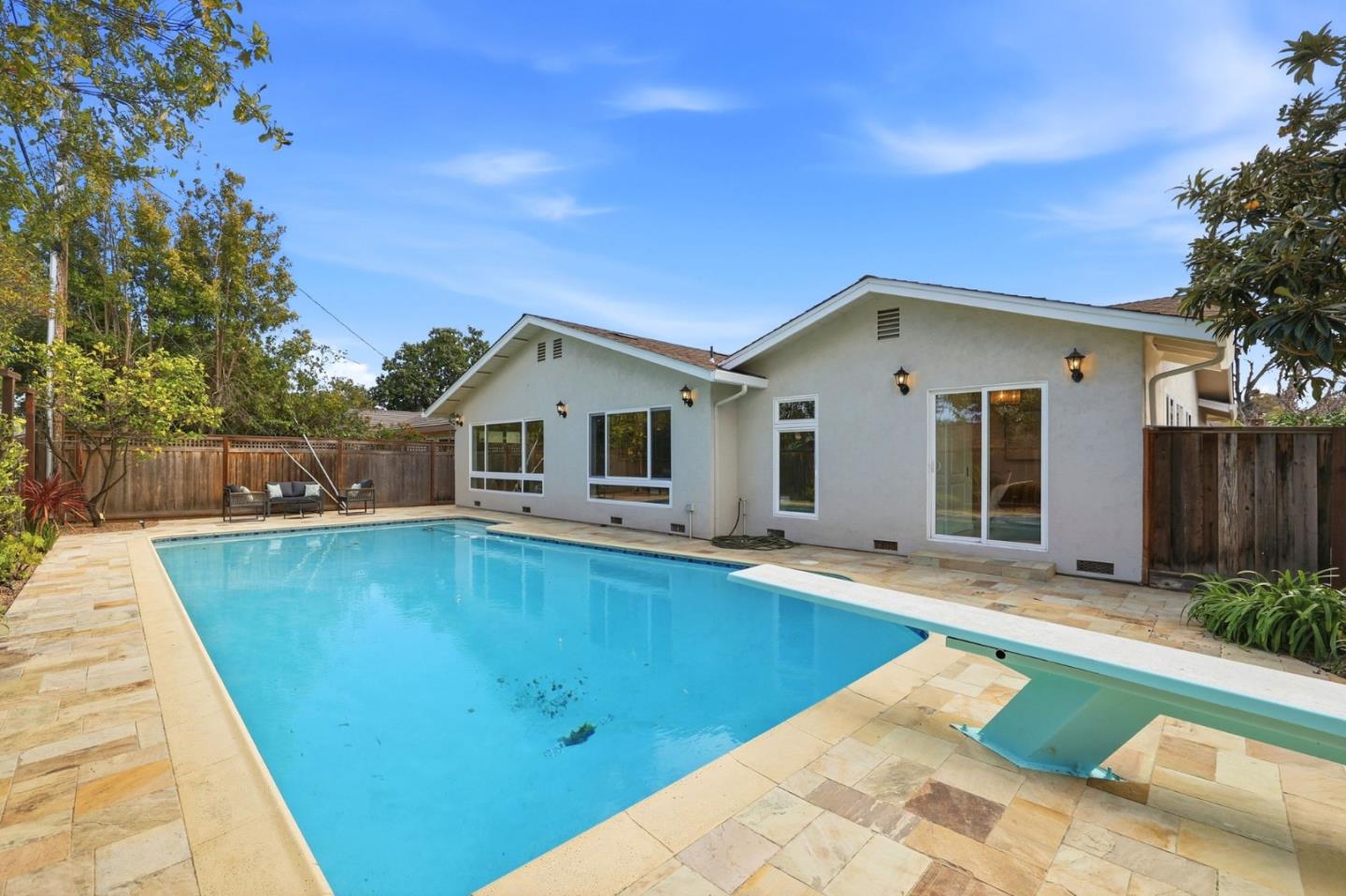 Detail Gallery Image 39 of 47 For 165 Carlow Ct, Sunnyvale,  CA 94087 - 4 Beds | 2 Baths