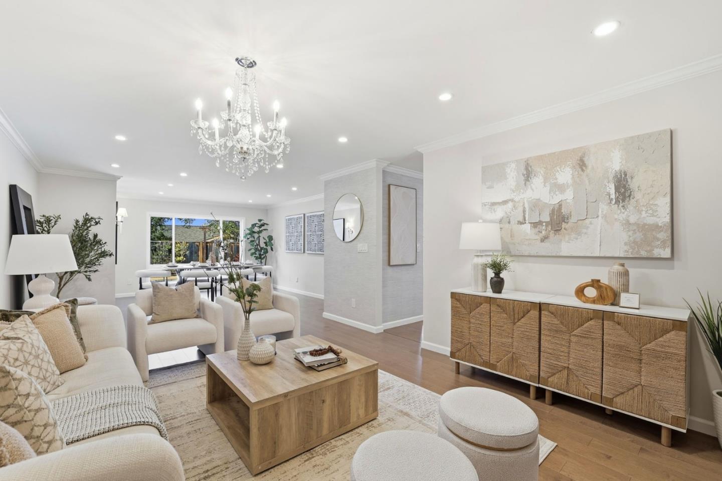 Detail Gallery Image 8 of 47 For 165 Carlow Ct, Sunnyvale,  CA 94087 - 4 Beds | 2 Baths