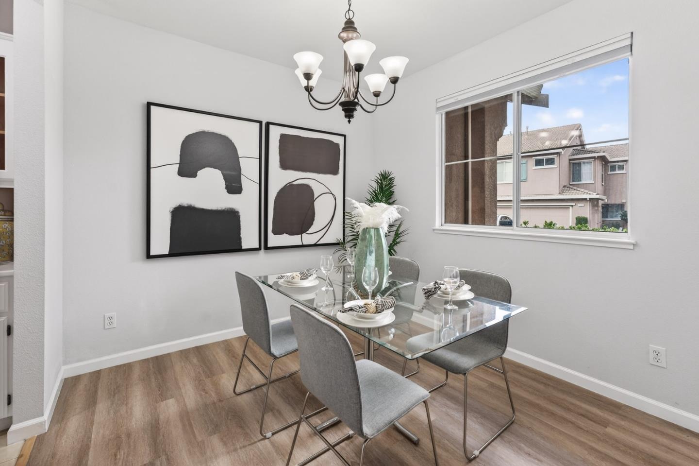 Detail Gallery Image 28 of 37 For 3646 Jasmine Cir, San Jose,  CA 95135 - 3 Beds | 2 Baths