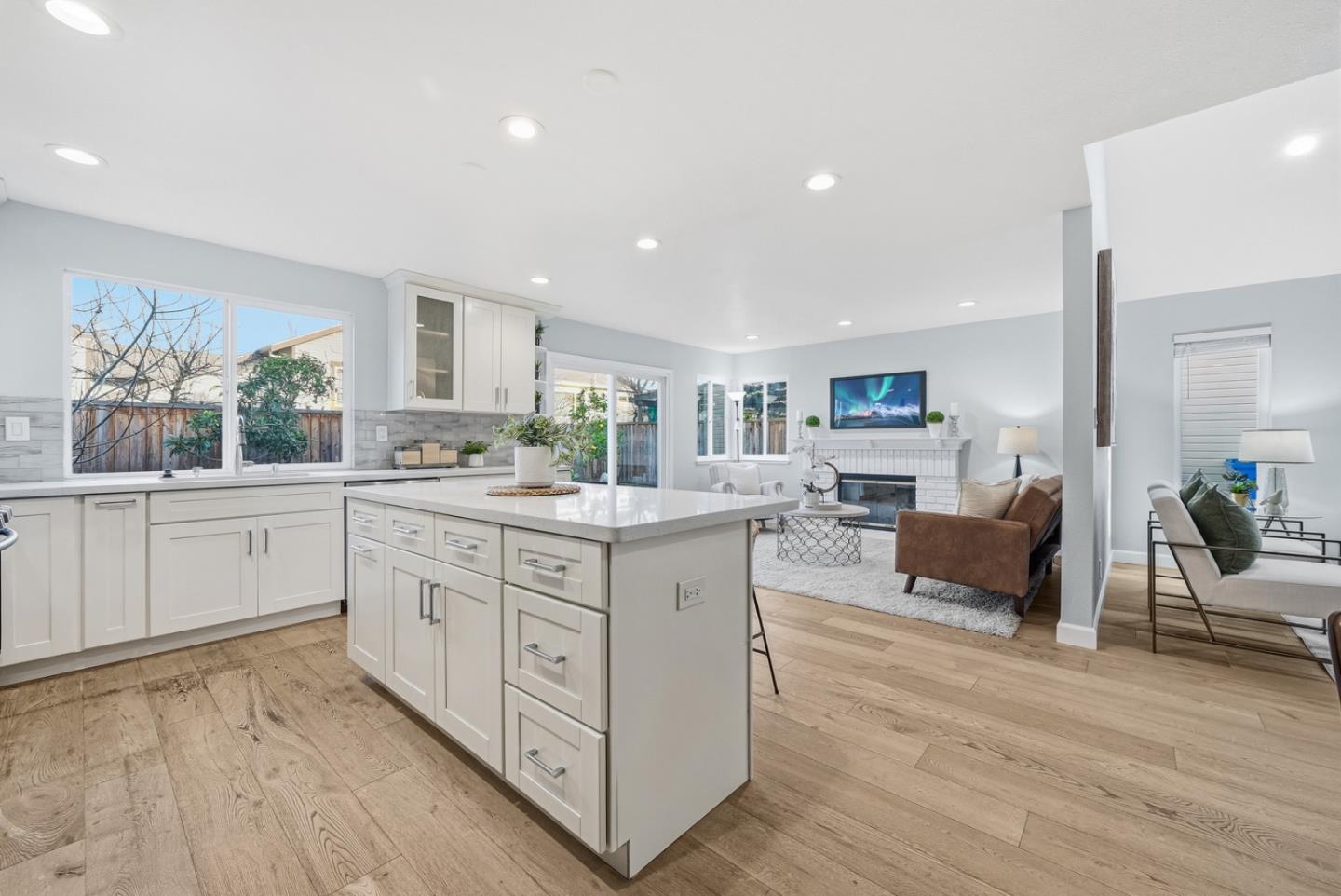 Detail Gallery Image 11 of 42 For 34504 Willbridge Ter, Fremont,  CA 94555 - 3 Beds | 2/1 Baths