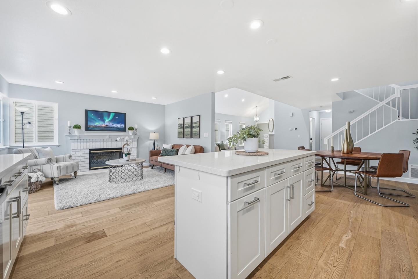 Detail Gallery Image 13 of 42 For 34504 Willbridge Ter, Fremont,  CA 94555 - 3 Beds | 2/1 Baths