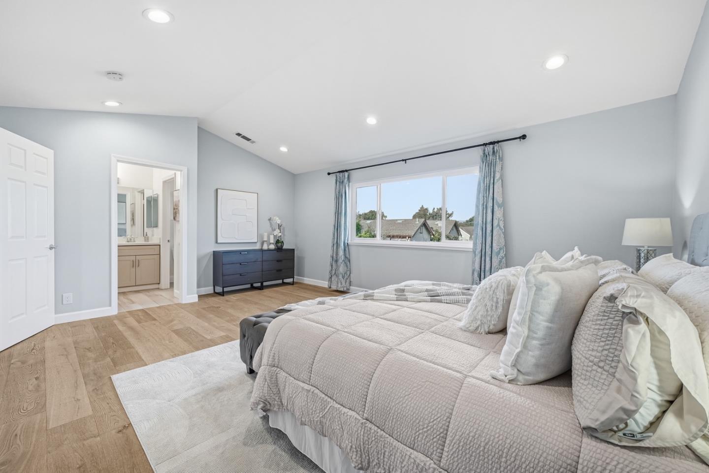 Detail Gallery Image 31 of 42 For 34504 Willbridge Ter, Fremont,  CA 94555 - 3 Beds | 2/1 Baths