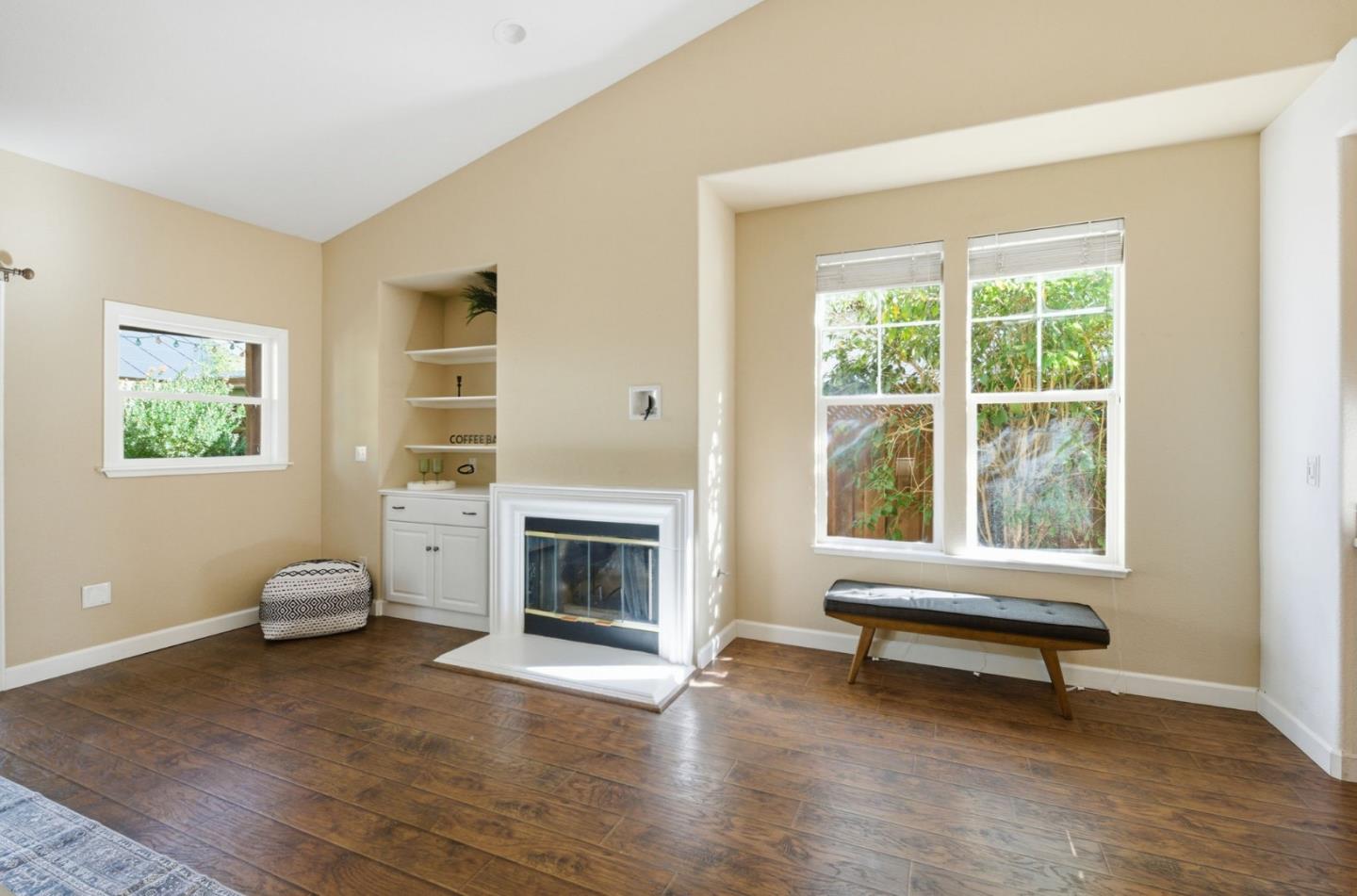 Detail Gallery Image 19 of 49 For 1655 Valley Oaks Dr, Gilroy,  CA 95020 - 3 Beds | 2 Baths