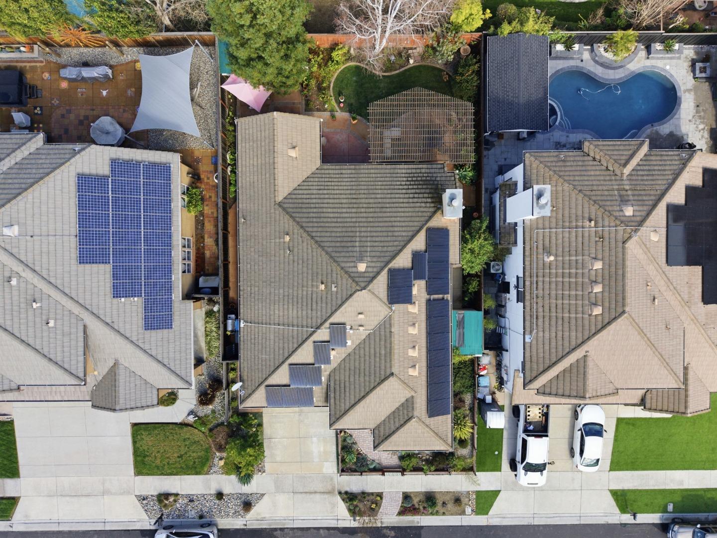 Detail Gallery Image 42 of 49 For 1655 Valley Oaks Dr, Gilroy,  CA 95020 - 3 Beds | 2 Baths