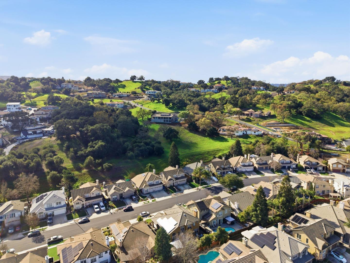 Detail Gallery Image 43 of 49 For 1655 Valley Oaks Dr, Gilroy,  CA 95020 - 3 Beds | 2 Baths