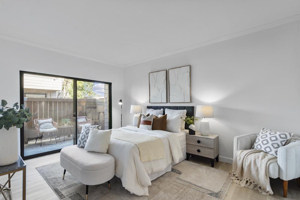 Detail Gallery Image 22 of 53 For 29 Cove Ln, Redwood Shores,  CA 94065 - 2 Beds | 2 Baths