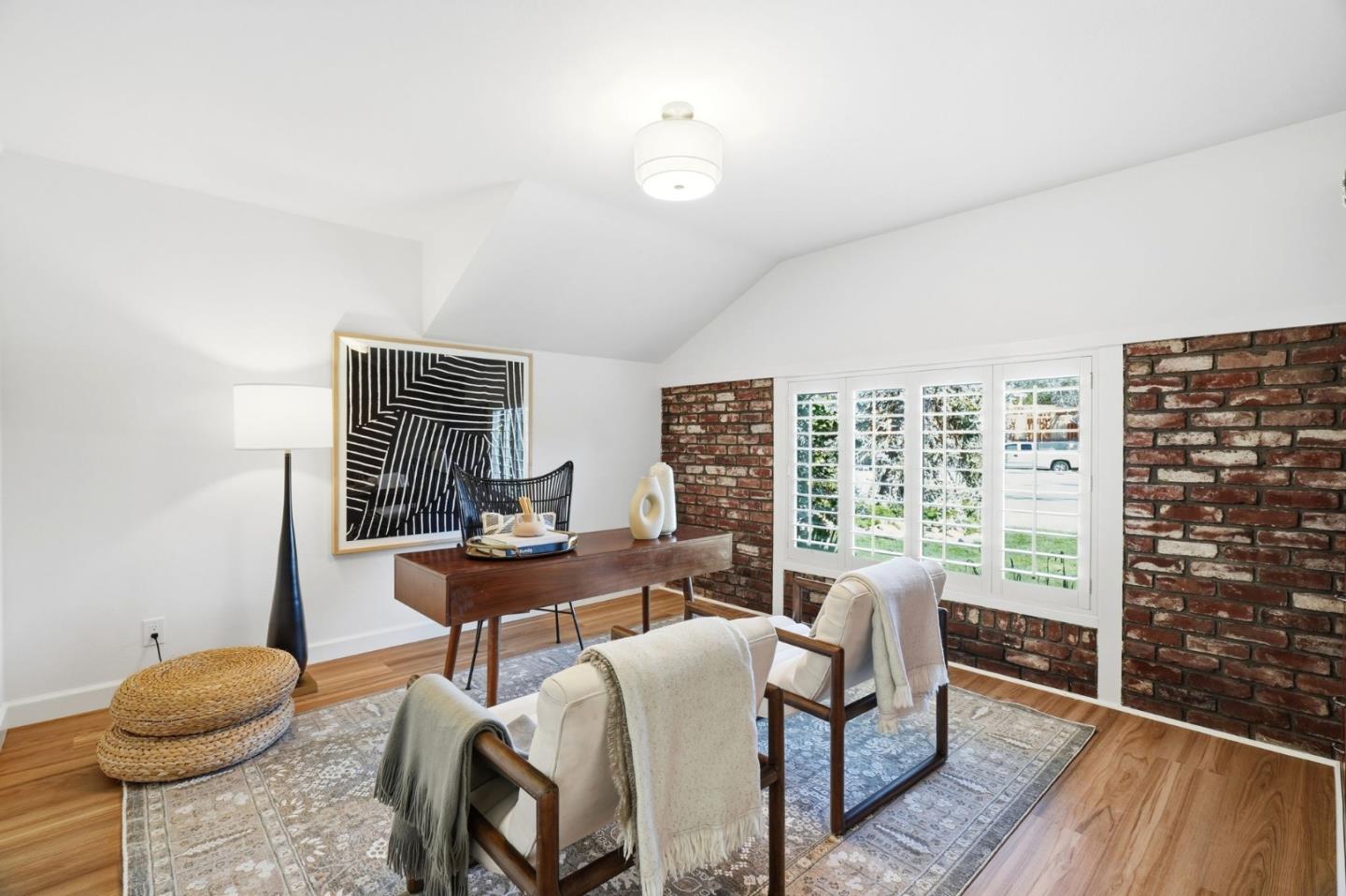 Detail Gallery Image 19 of 45 For 652 Rosewood Ct, Los Altos,  CA 94024 - 4 Beds | 3 Baths