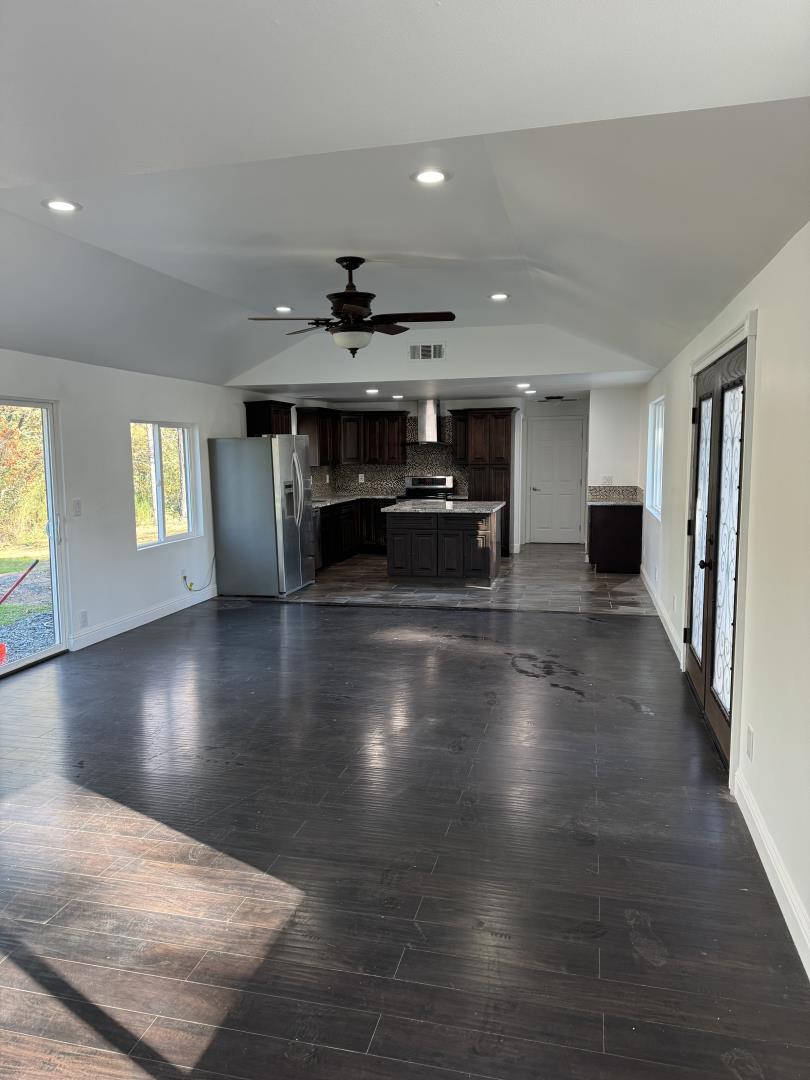 Detail Gallery Image 8 of 15 For 6831 Shoo Fly Rd, Placerville,  CA 95667 - 4 Beds | 2 Baths