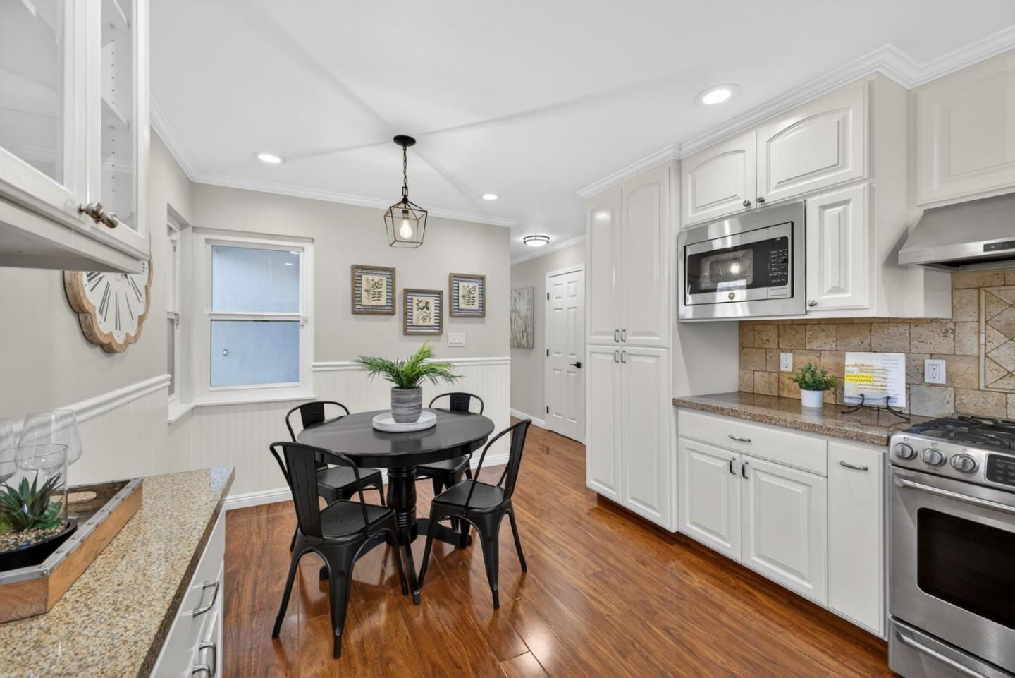 Detail Gallery Image 11 of 33 For 251 Pennyhill Dr, San Jose,  CA 95127 - 3 Beds | 2 Baths