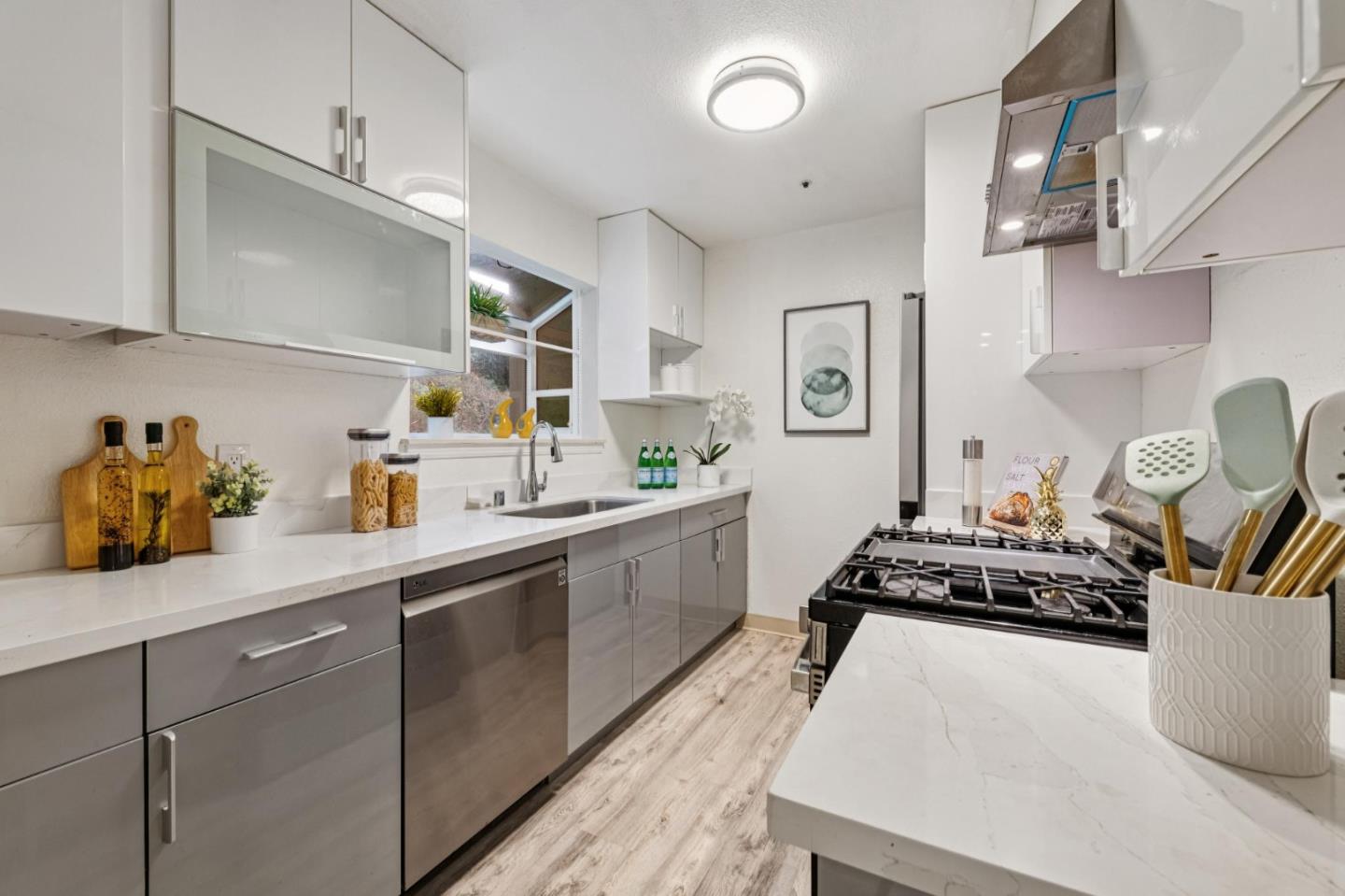 Detail Gallery Image 14 of 37 For 1014 San Gabriel Cir #513,  Daly City,  CA 94014 - 2 Beds | 2 Baths