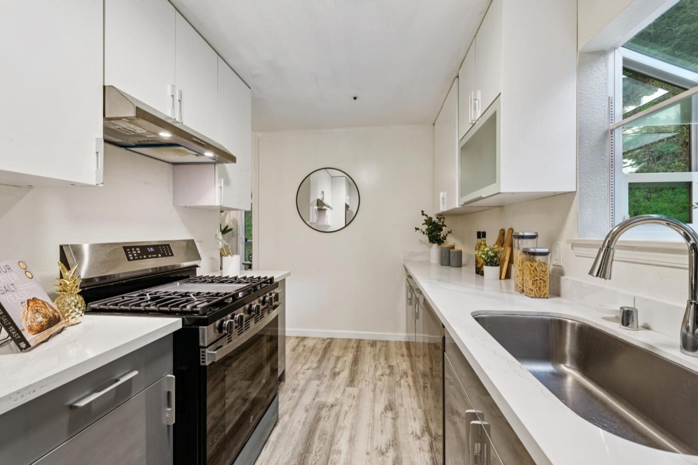 Detail Gallery Image 16 of 37 For 1014 San Gabriel Cir #513,  Daly City,  CA 94014 - 2 Beds | 2 Baths