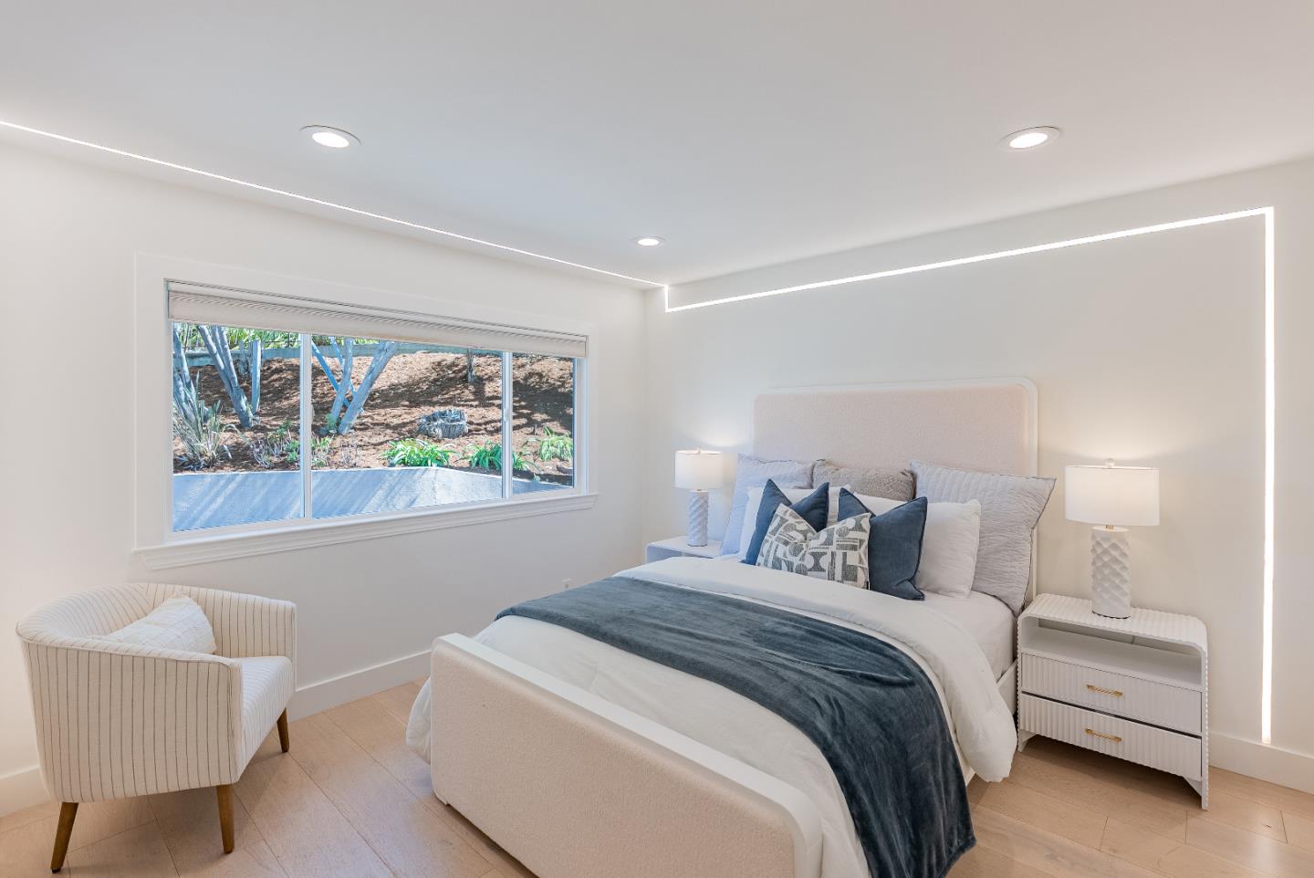 Detail Gallery Image 24 of 59 For 893 Madonna Way, Los Altos,  CA 94024 - 4 Beds | 3 Baths