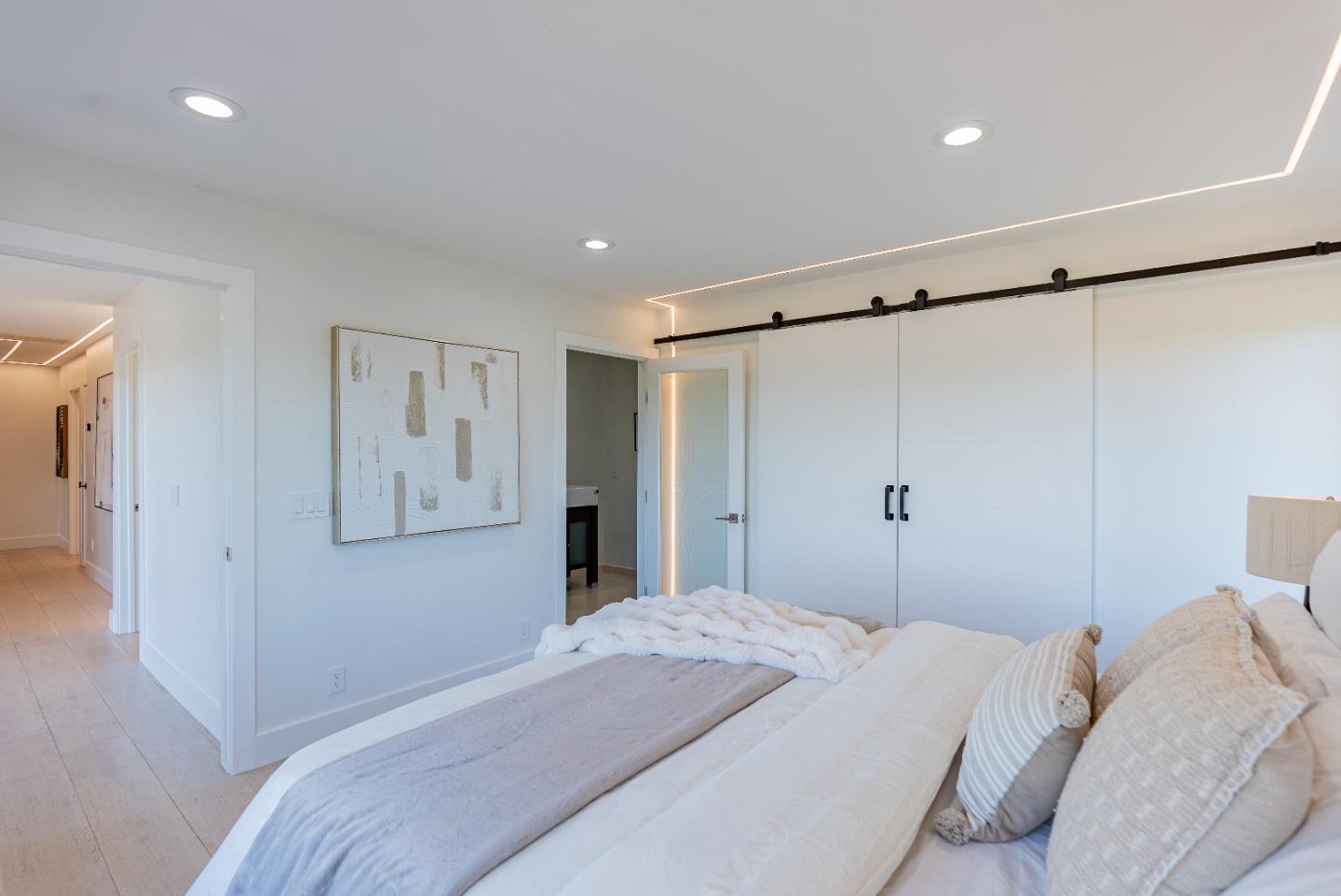 Detail Gallery Image 27 of 59 For 893 Madonna Way, Los Altos,  CA 94024 - 4 Beds | 3 Baths