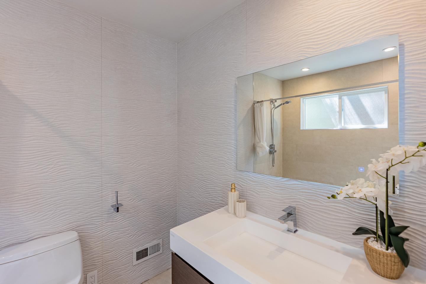 Detail Gallery Image 36 of 59 For 893 Madonna Way, Los Altos,  CA 94024 - 4 Beds | 3 Baths