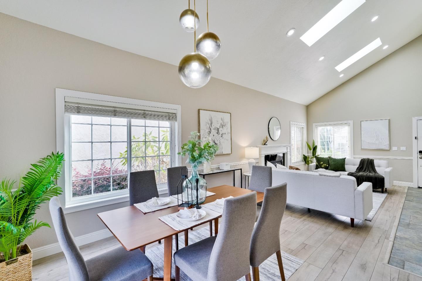 Detail Gallery Image 11 of 53 For 32368 Derby St, Union City,  CA 94587 - 3 Beds | 2/1 Baths