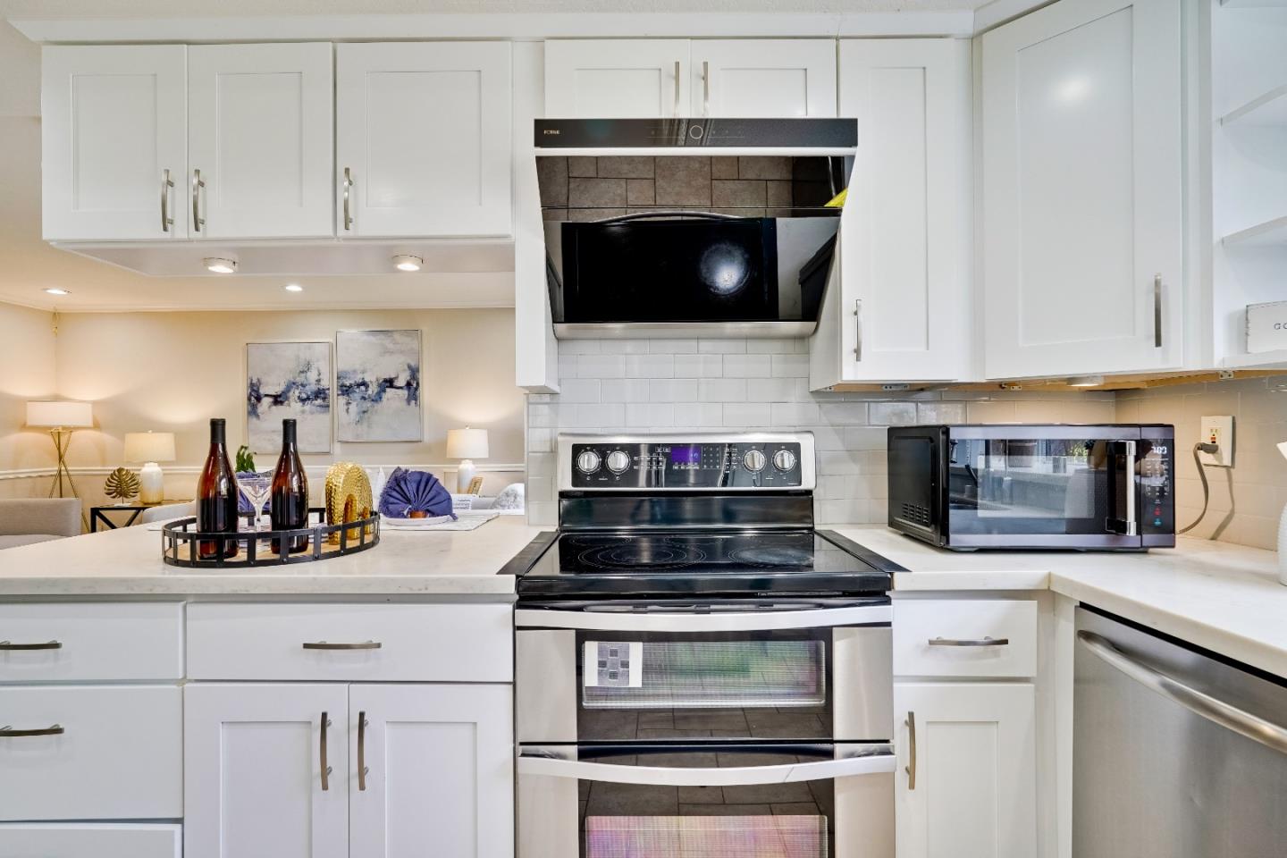 Detail Gallery Image 18 of 53 For 32368 Derby St, Union City,  CA 94587 - 3 Beds | 2/1 Baths