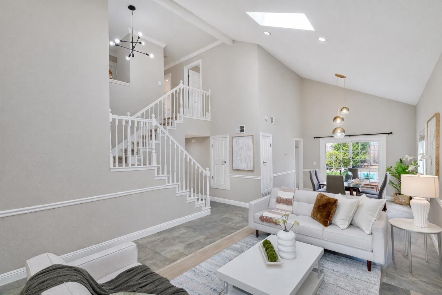 Detail Gallery Image 4 of 53 For 32368 Derby St, Union City,  CA 94587 - 3 Beds | 2/1 Baths