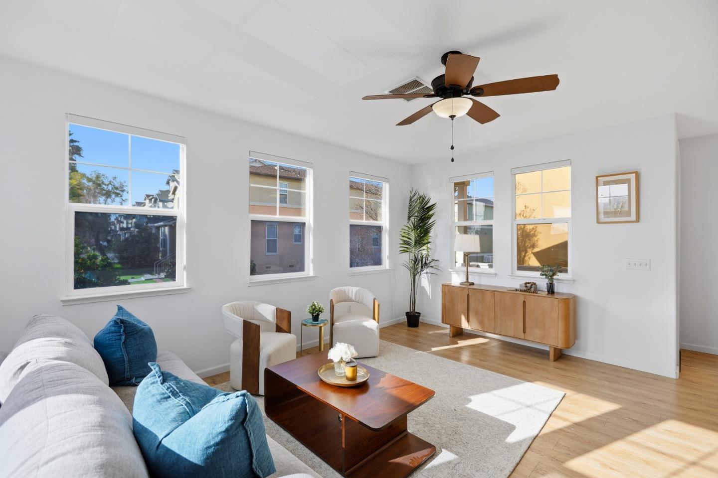 Detail Gallery Image 14 of 46 For 5103 Trinity Park Dr, Alviso,  CA 95002 - 3 Beds | 2/1 Baths