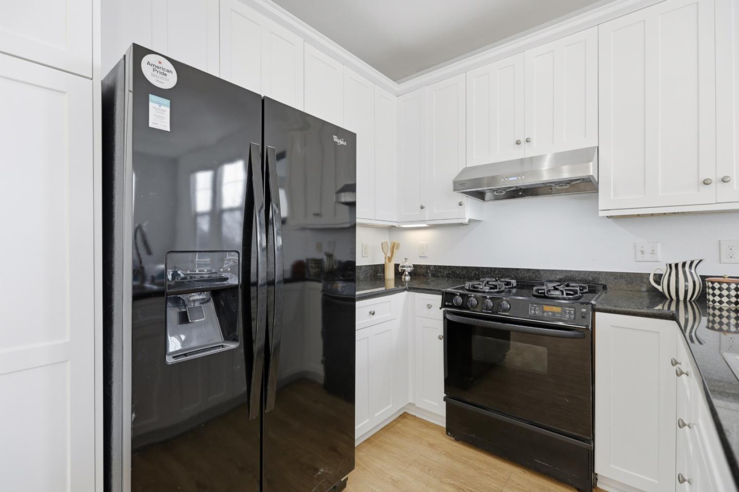 Detail Gallery Image 18 of 46 For 5103 Trinity Park Dr, Alviso,  CA 95002 - 3 Beds | 2/1 Baths