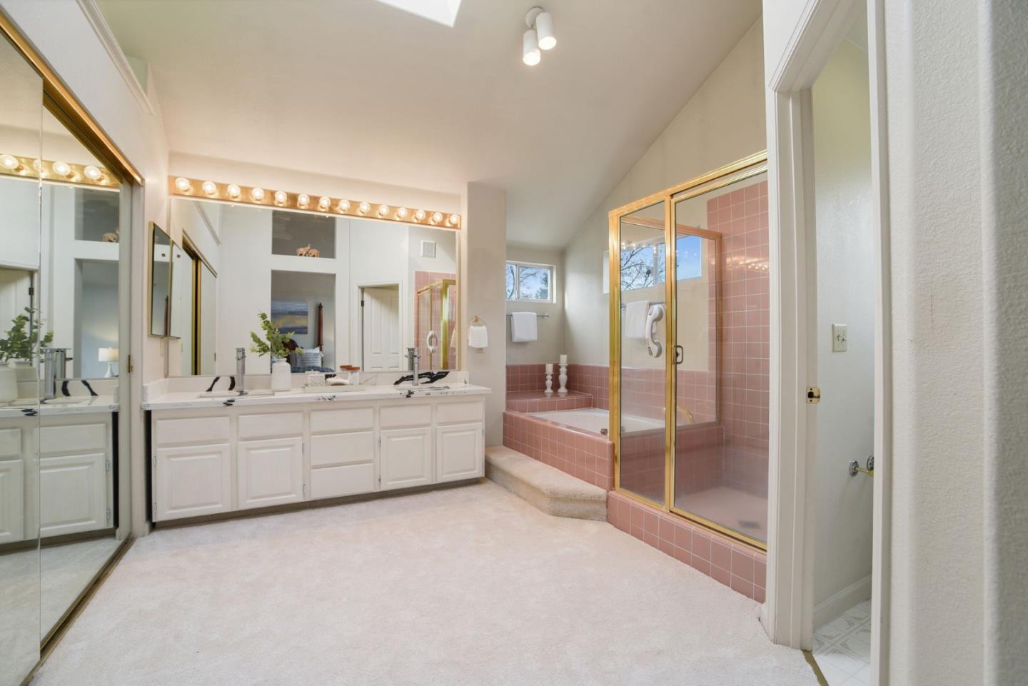 Detail Gallery Image 11 of 25 For 35100 King Ct, Fremont,  CA 94536 - 4 Beds | 3 Baths