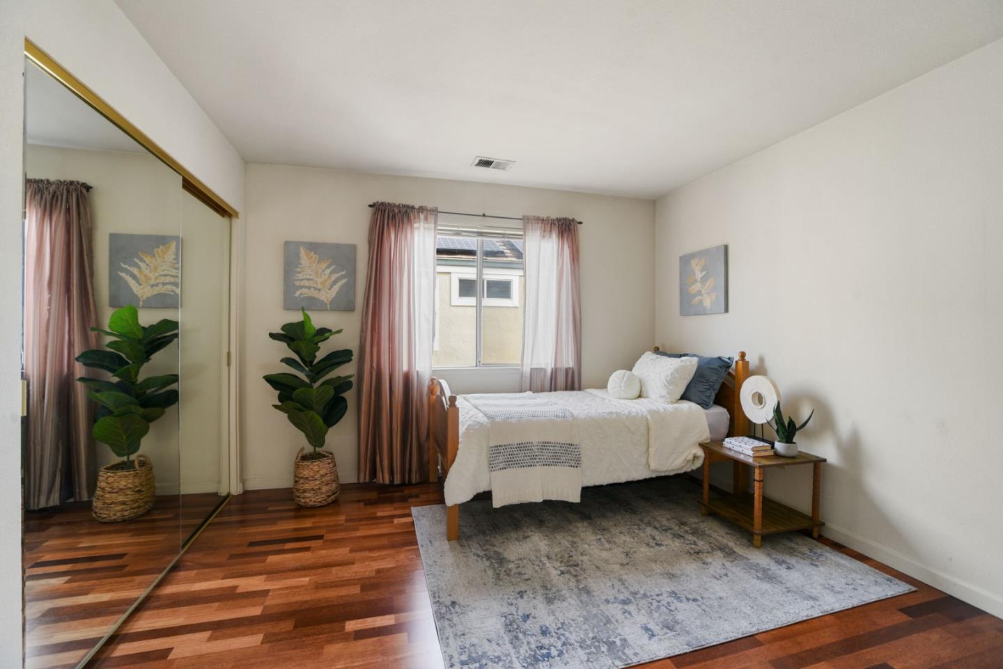 Detail Gallery Image 14 of 25 For 35100 King Ct, Fremont,  CA 94536 - 4 Beds | 3 Baths