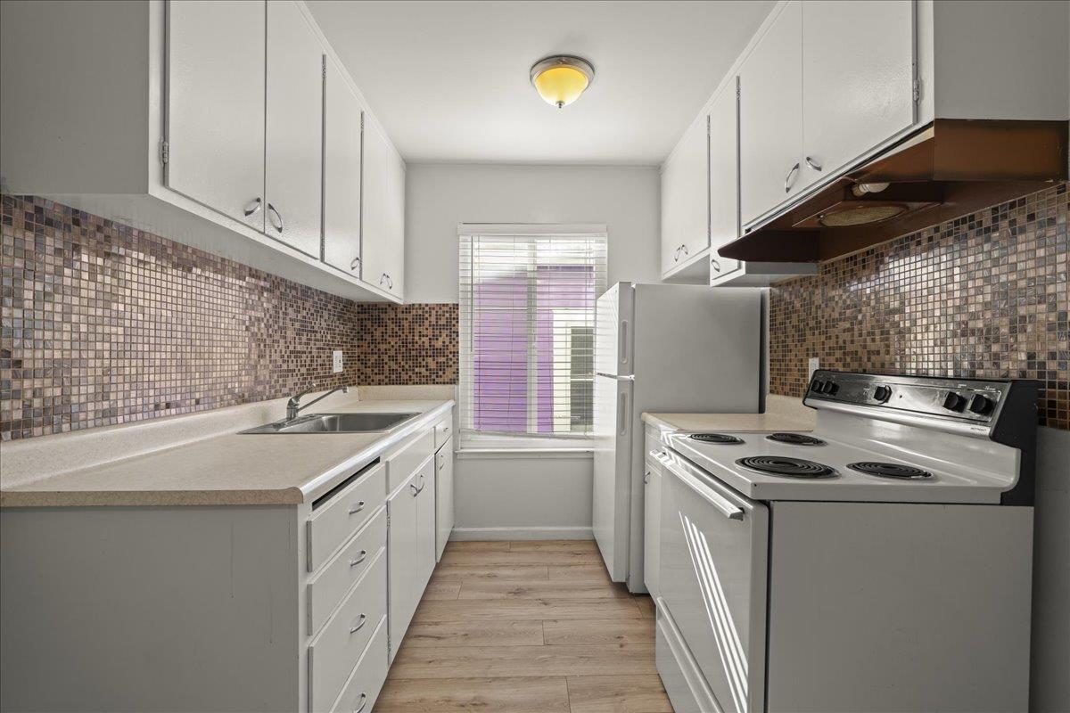 Detail Gallery Image 10 of 19 For 2231 Grant St, Berkeley,  CA 94703 - – Beds | – Baths