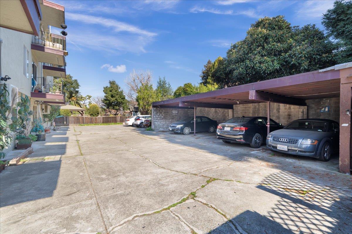 Detail Gallery Image 4 of 19 For 2231 Grant St, Berkeley,  CA 94703 - – Beds | – Baths