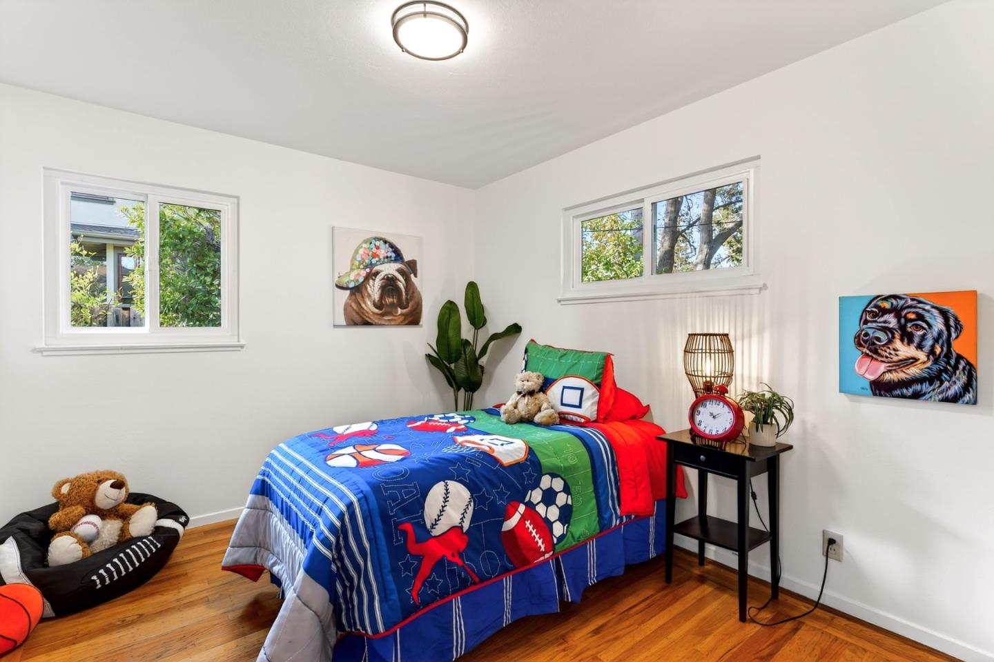 Detail Gallery Image 17 of 23 For 678 Benvenue Ave, Los Altos,  CA 94024 - 3 Beds | 2 Baths