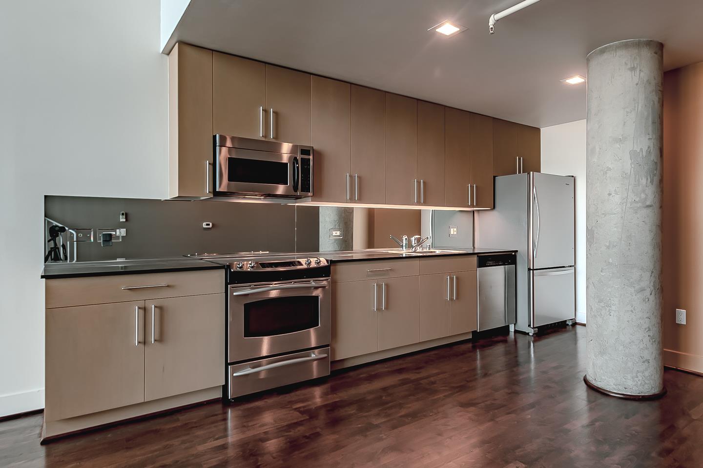 311 Oak Street UNIT PH4, Oakland, CA, 94607