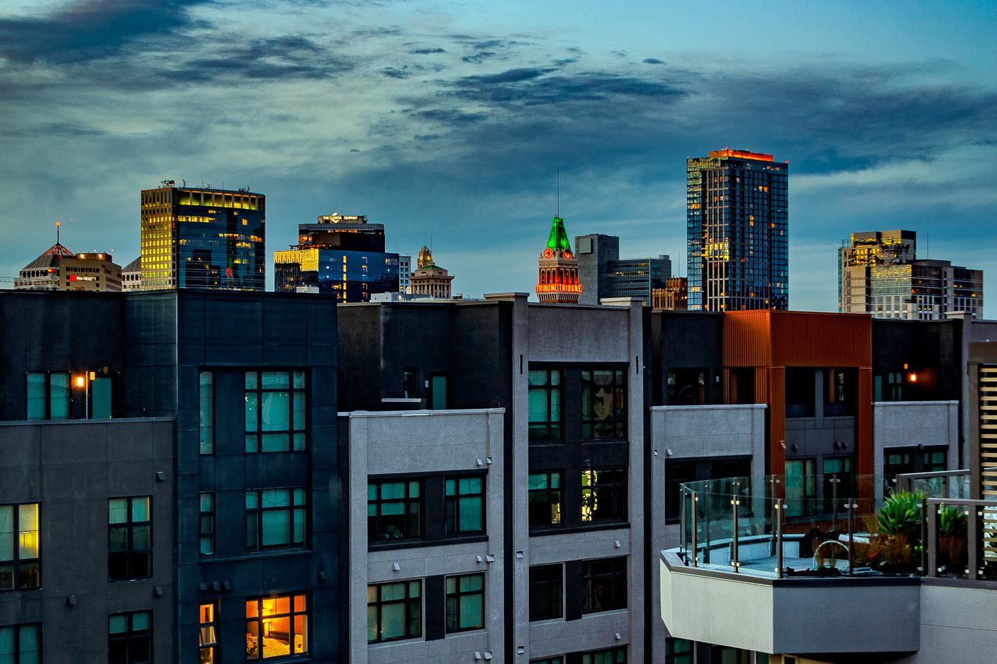 Detail Gallery Image 3 of 60 For 311 Oak St Ph4,  Oakland,  CA 94607 - 2 Beds | 2 Baths