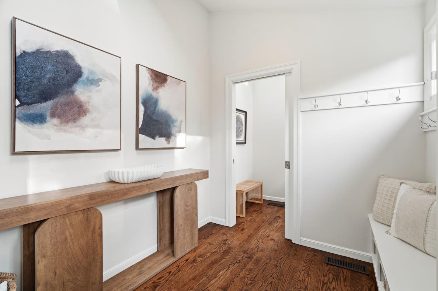 Detail Gallery Image 17 of 29 For 429 Ruthven Ave, Palo Alto,  CA 94301 - 4 Beds | 3 Baths