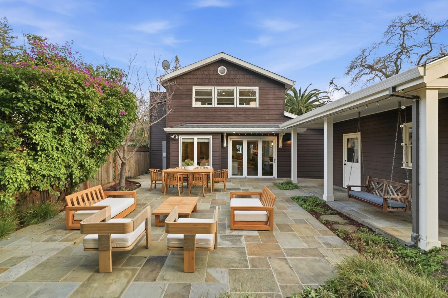 Detail Gallery Image 28 of 29 For 429 Ruthven Ave, Palo Alto,  CA 94301 - 4 Beds | 3 Baths