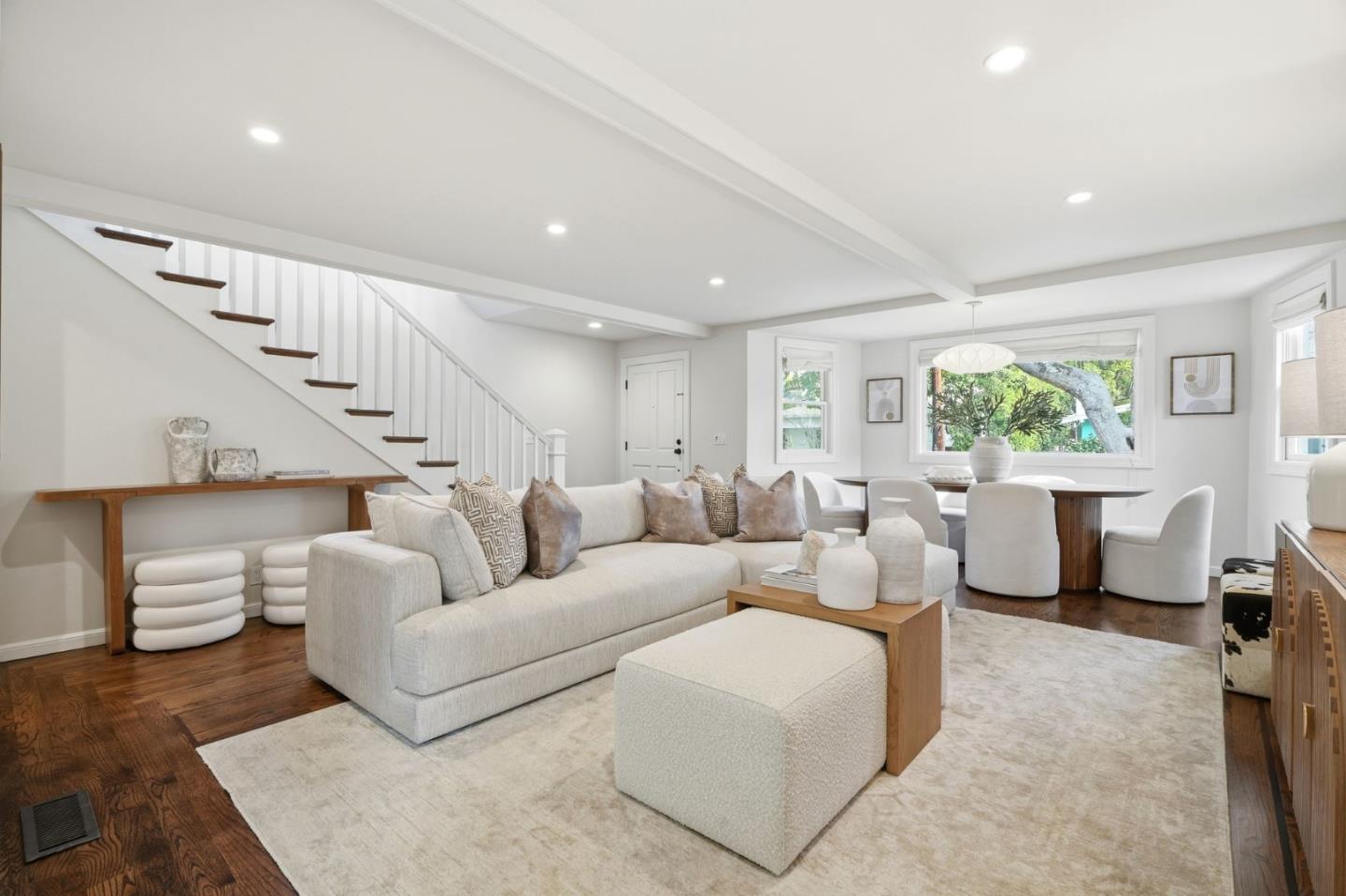 Detail Gallery Image 6 of 29 For 429 Ruthven Ave, Palo Alto,  CA 94301 - 4 Beds | 3 Baths