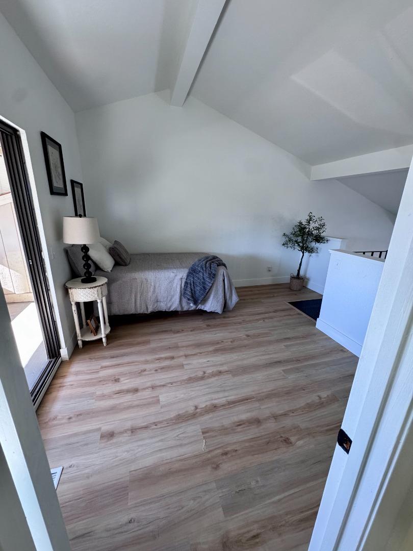 Detail Gallery Image 14 of 16 For 104 W Rossi St #13,  Salinas,  CA 93901 - 1 Beds | 1/1 Baths